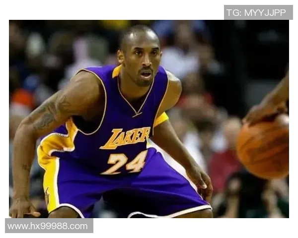 足球巨星与科比的传奇相遇：跨界友谊与运动精神的完美交融